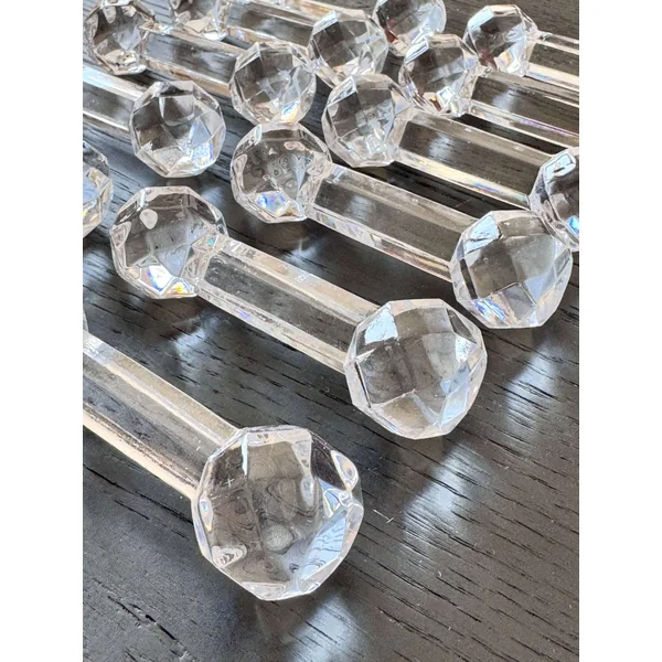 12 porte-couteaux anciens en cristal moulé
