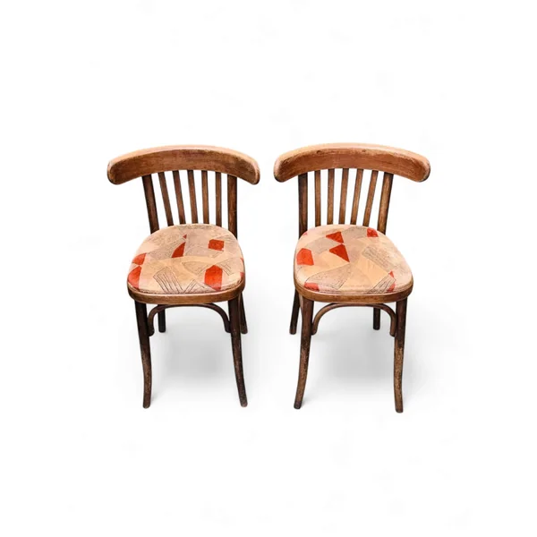 2 chaises bistrot avec galettes en velours