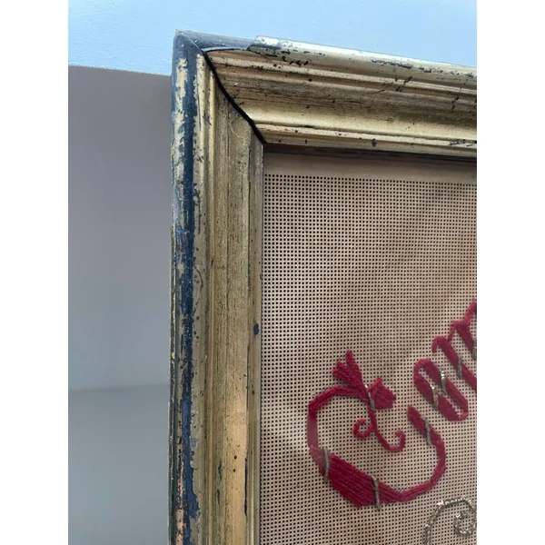 Ancienne broderie sur canevas