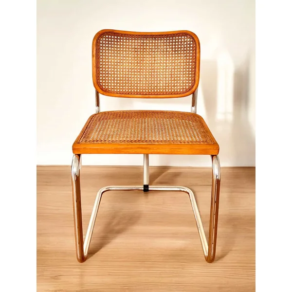 Chaise cannée Marcel Breuer, modèle B32