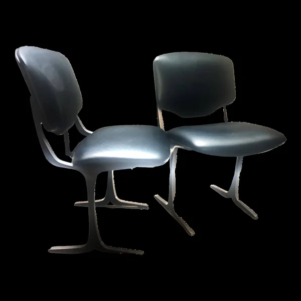 Chaises de Pierre Pichard pour la ligne Roset Design années 70