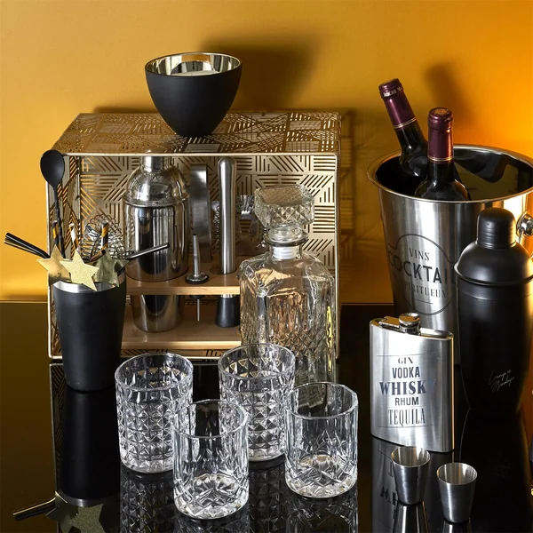 Coffret cadeau - Bouteille à Whisky et ses 4 verres