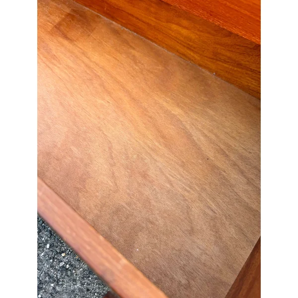 Commode vintage en teck Stag Furniture