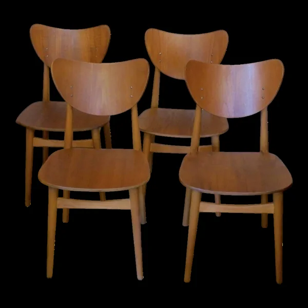 Ensemble de 4 chaises de salle à manger en teck en forme de papillon, années 1960.