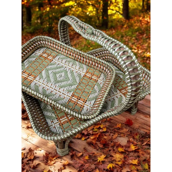Ensemble panier et plateau anciens en jonc de mer