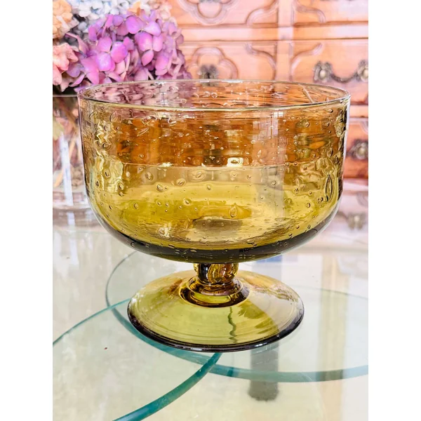 Grande coupe en verre cristallin bullé