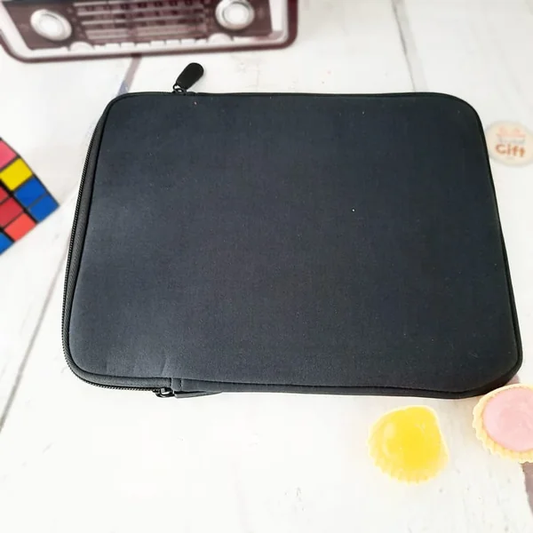 Housse rétro pour tablette - Motif machine à écrire