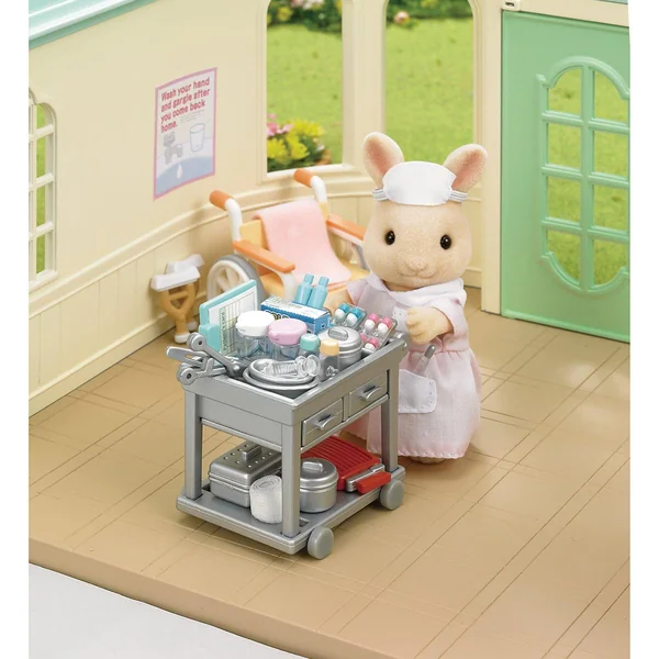 Infirmière et Accessoires - Sylvanian Families 2816