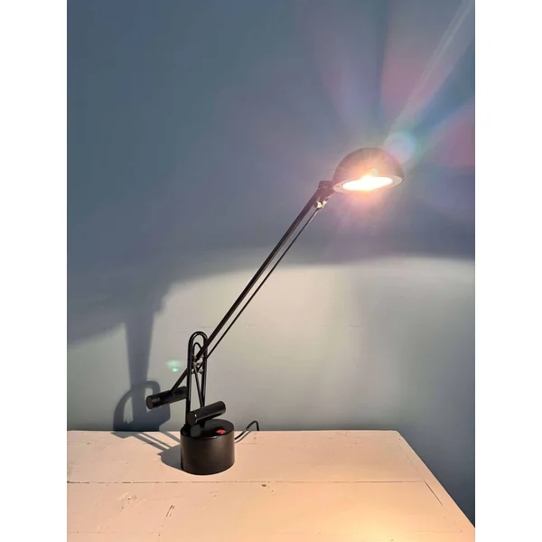 Lampe de bureau halogène articulée