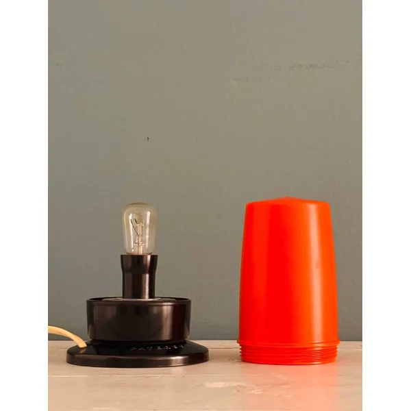 Lampe Paterson orange en Bakélite