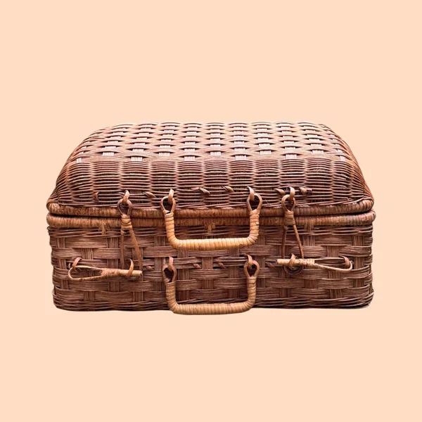 Petite valise ancienne en osier
