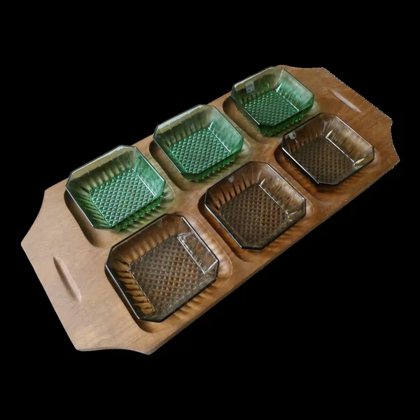Plateau de service en teck avec ses 6 coupelles en verre, années 60