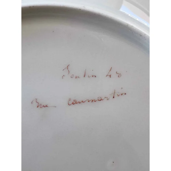 Service de vaisselle en porcelaine de Paris, 41 pièces