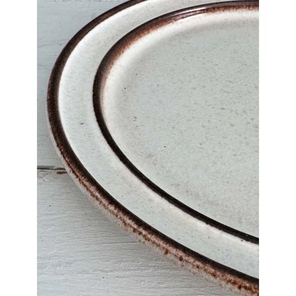 Suite de 6 assiettes plates Stogo en grès scandinave