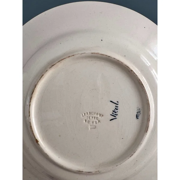 Suite de 8 assiettes plates Terre de Fer, modèle Vital