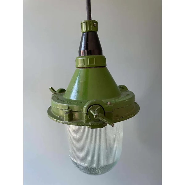 Suspension industrielle Russe, années 1960