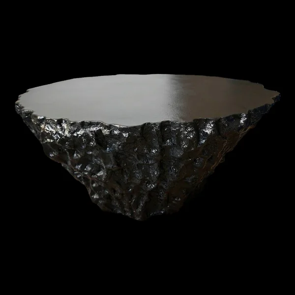 Table basse sculptée brutaliste “Météorite” – pièce unique