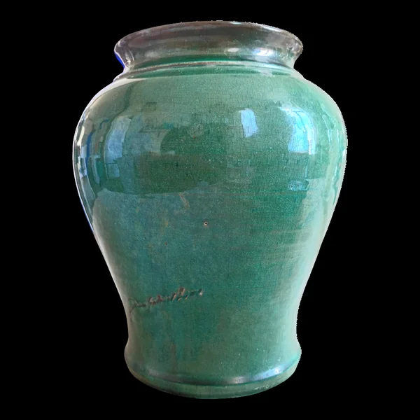 Vase en terre émaillée verte