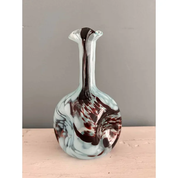 Vase en verre de Clichy panse creusée bicolore