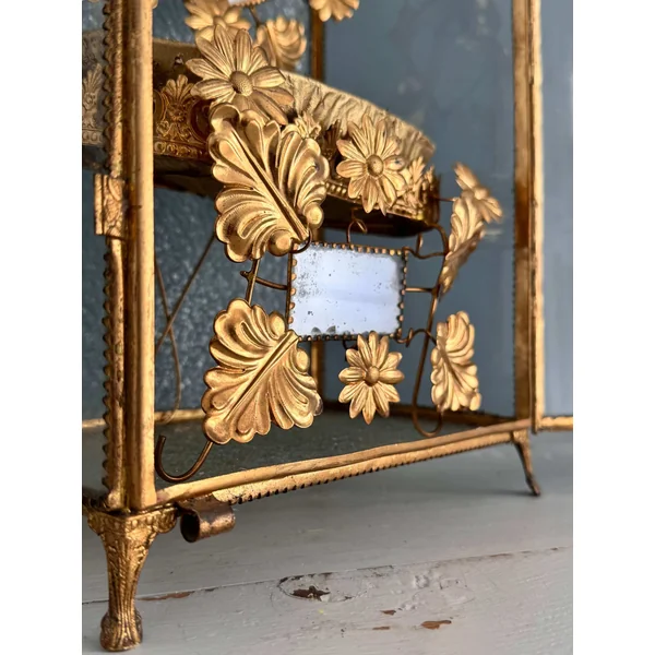 Vitrine de mariage XIXème
