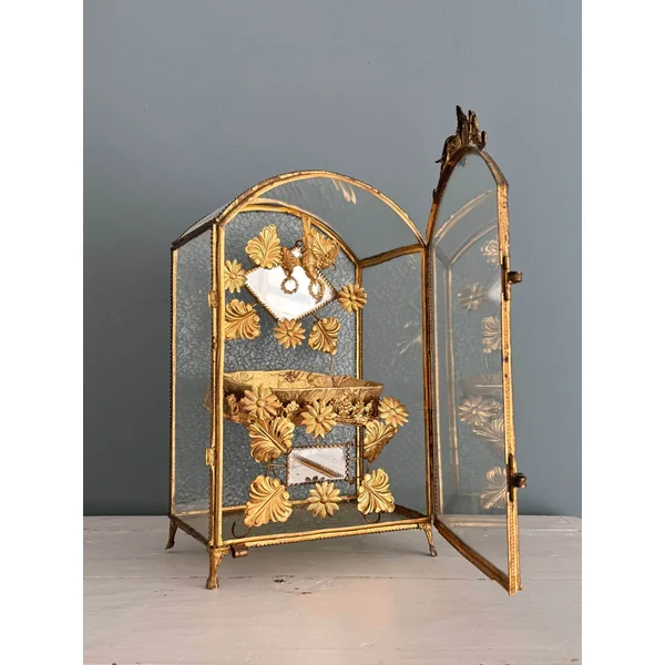 Vitrine de mariage XIXème